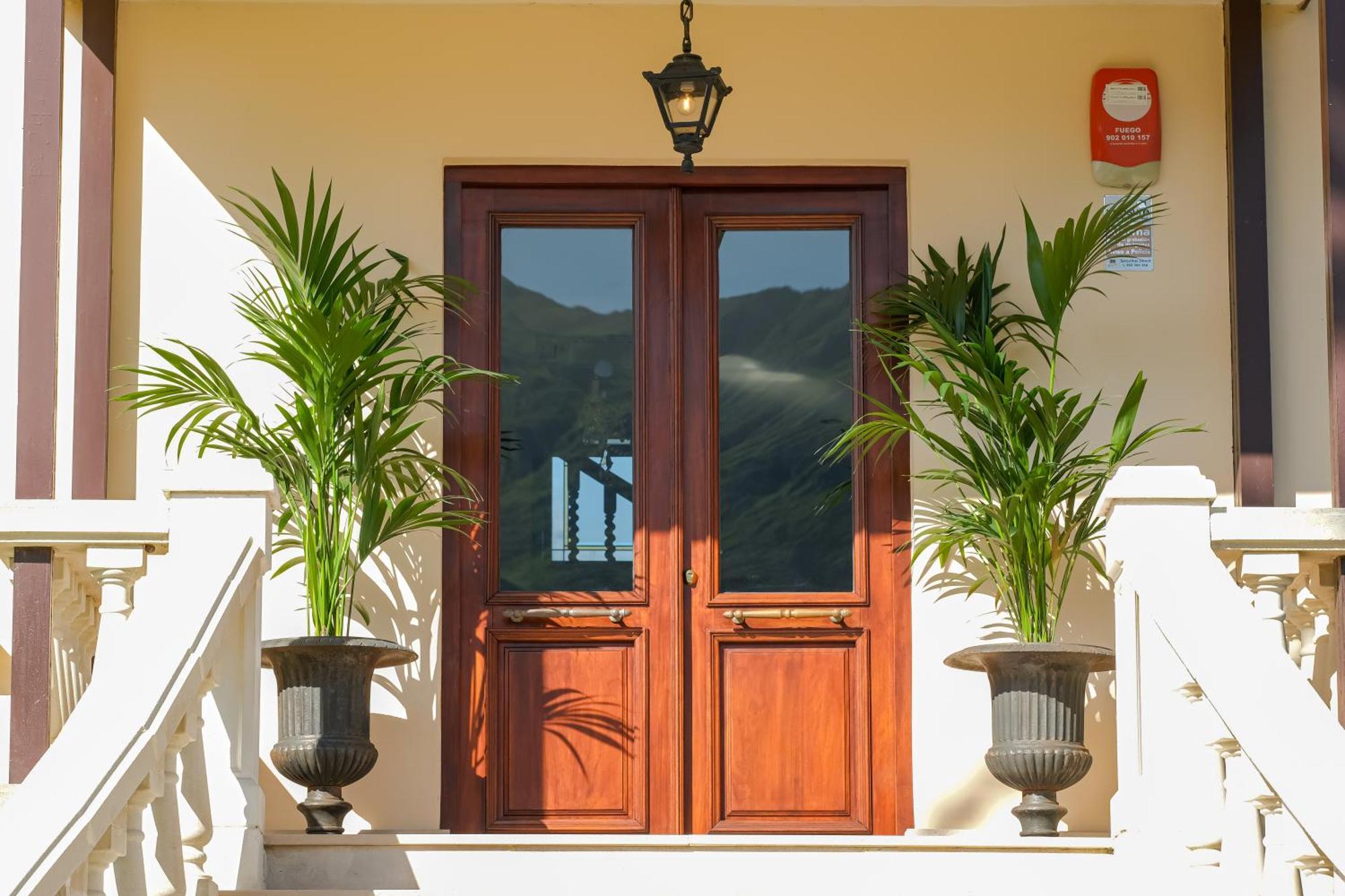 Indiana Boutique Hotel Llanes Eksteriør billede